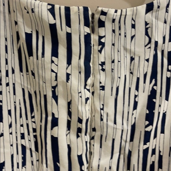 Layered Chiffon Top - Picture 3 of 4